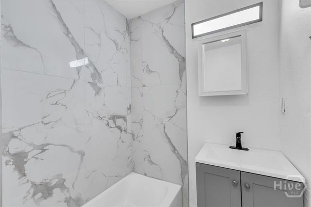 2019 Harden Street, Savannah, GA 31415