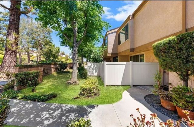 19214 La Puente, West Covina, CA 91792