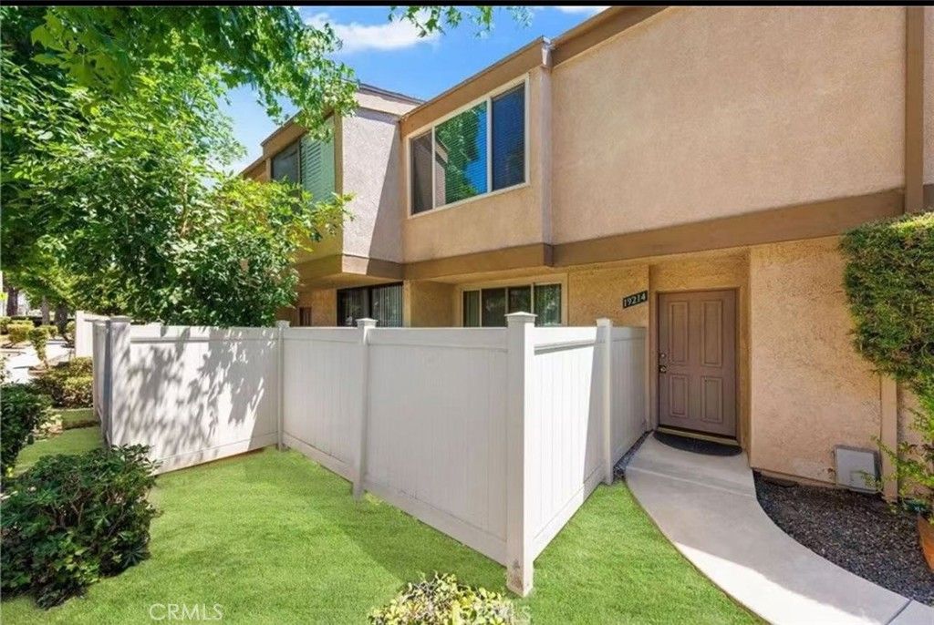 19214 La Puente, West Covina, CA 91792