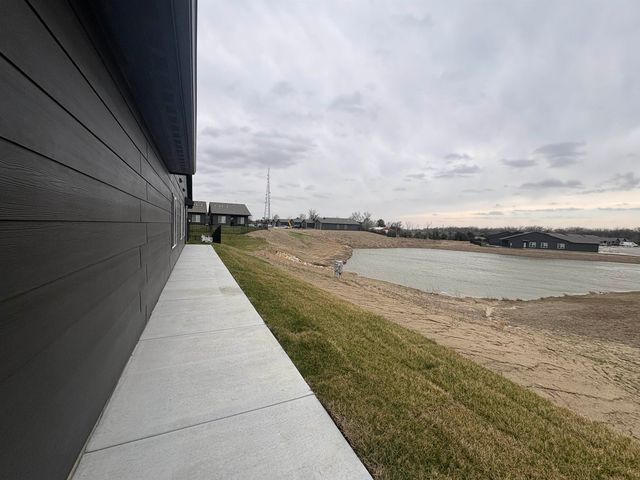 3425 E Thunder, Wichita, KS 67220