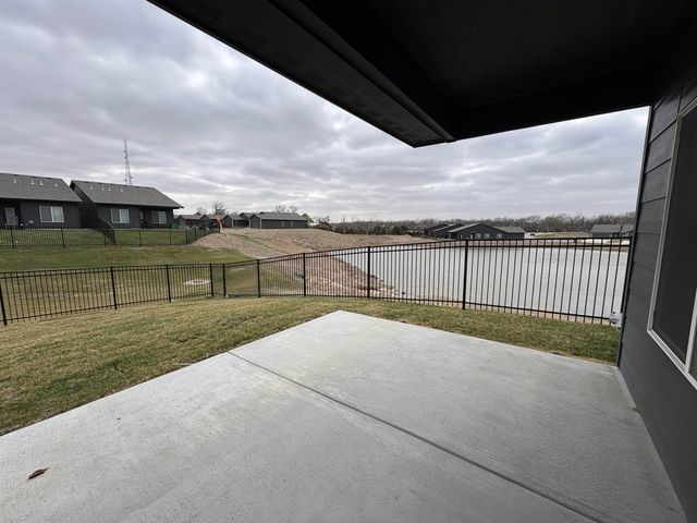 3425 E Thunder, Wichita, KS 67220