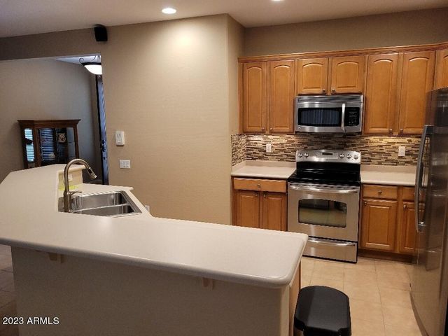 13452 W EL SUENO Court, Sun City West, AZ 85375