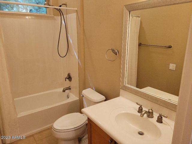 13452 W EL SUENO Court, Sun City West, AZ 85375