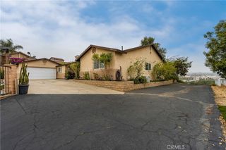 7233 Bel Air St, Corona, CA 92881