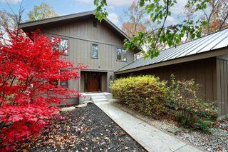 2112 Springmill Road, Fort Wayne, IN 46825