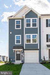 136 TUXFORD RD, Falling Waters, WV 25419