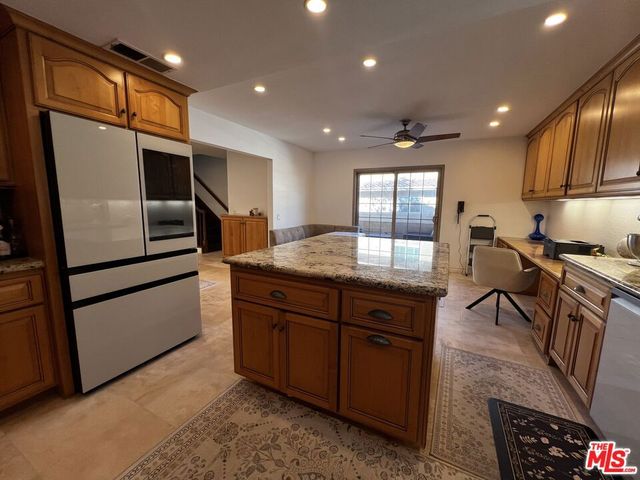 7825 Seaglen Drive 34, Huntington Beach, CA 92648
