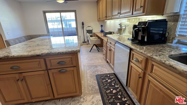 7825 Seaglen Drive 34, Huntington Beach, CA 92648