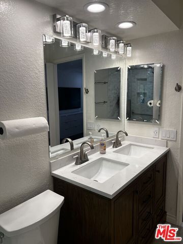 7825 Seaglen Drive 34, Huntington Beach, CA 92648