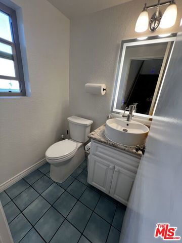 7825 Seaglen Drive 34, Huntington Beach, CA 92648