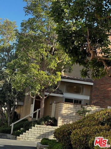 7825 Seaglen Drive 34, Huntington Beach, CA 92648