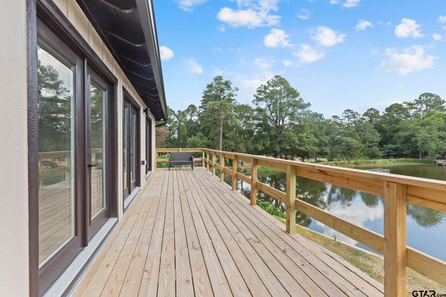 1225 Chateau Ln, Hideaway, TX 75771