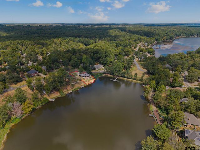 1225 Chateau Ln, Hideaway, TX 75771