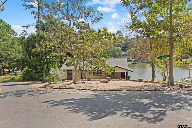 1225 Chateau Ln, Hideaway, TX 75771