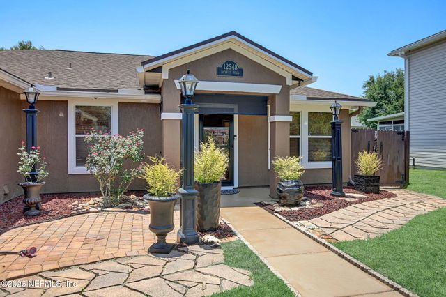 12548 DAYLIGHT Trail, Jacksonville, FL 32218