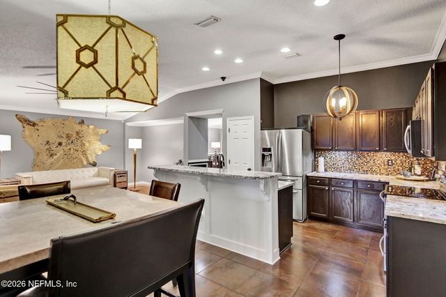 12548 DAYLIGHT Trail, Jacksonville, FL 32218