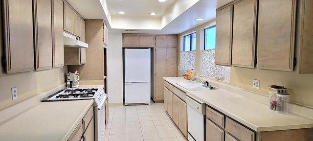2625 N Cypress Road, Palm Springs, CA 92262