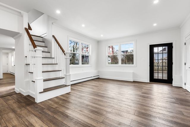 5 Smith St R, Rockport, MA 01966