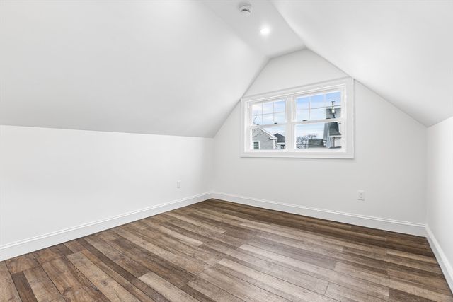 5 Smith St R, Rockport, MA 01966