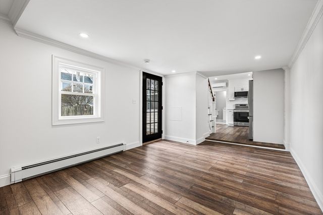 5 Smith St R, Rockport, MA 01966