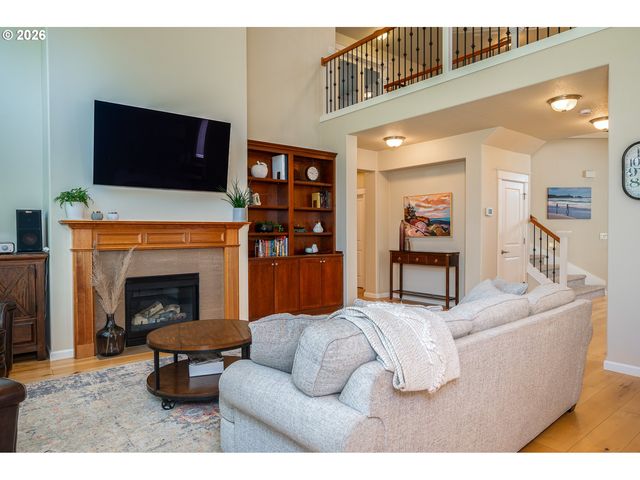 2711 Ne 159TH Cir, Ridgefield, WA 98642