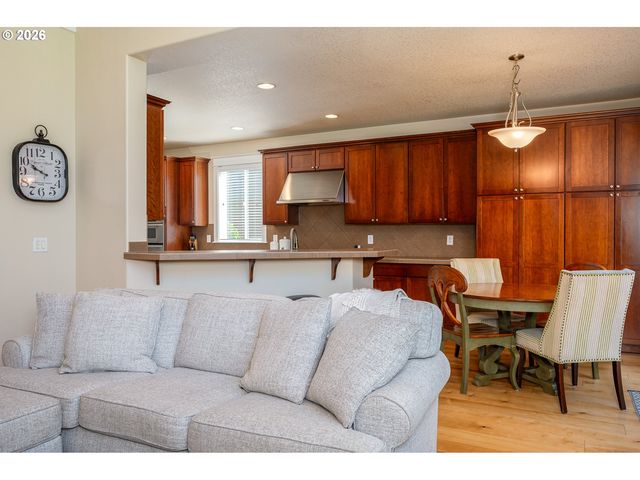 2711 Ne 159TH Cir, Ridgefield, WA 98642