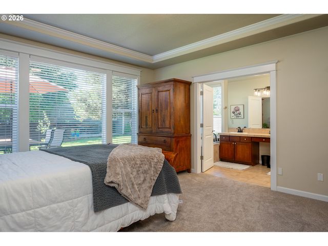 2711 Ne 159TH Cir, Ridgefield, WA 98642