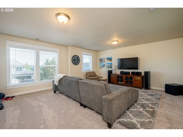 2711 Ne 159TH Cir, Ridgefield, WA 98642