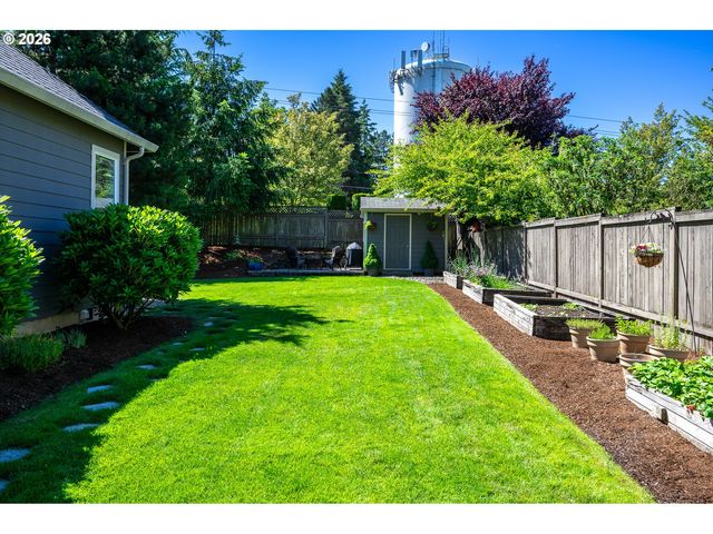 2711 Ne 159TH Cir, Ridgefield, WA 98642