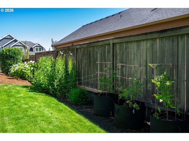 2711 Ne 159TH Cir, Ridgefield, WA 98642