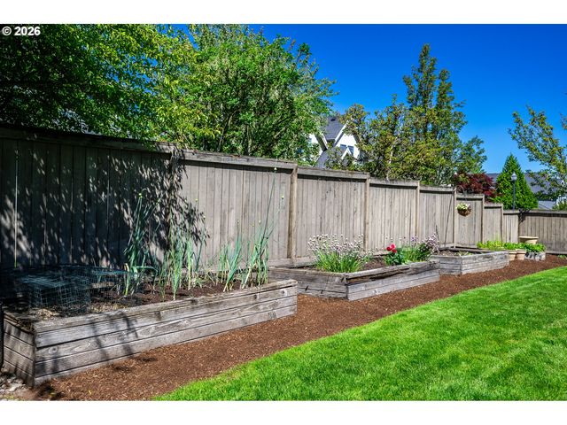2711 Ne 159TH Cir, Ridgefield, WA 98642