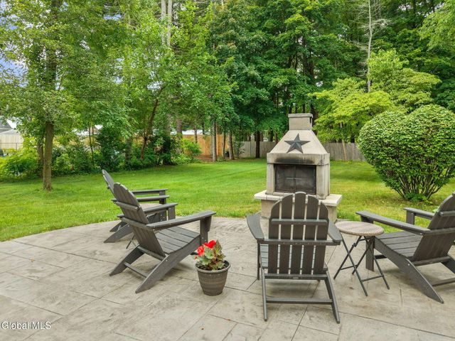 260 Consaul Road, Colonie, NY 12205