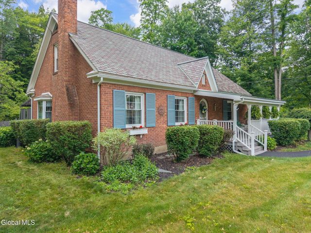260 Consaul Road, Colonie, NY 12205