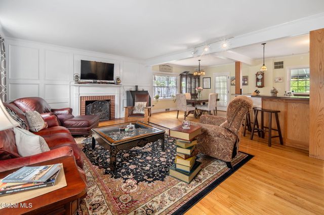 260 Consaul Road, Colonie, NY 12205