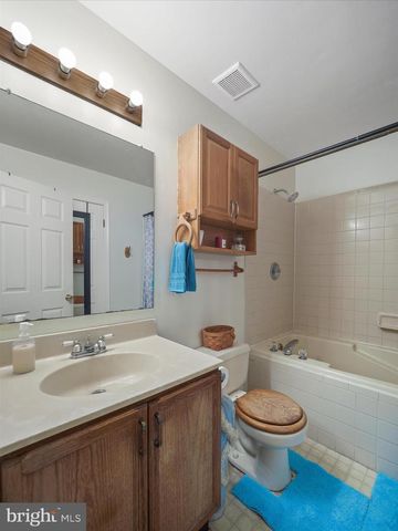 105 COLLIERY DR, Thurmont, MD 21788