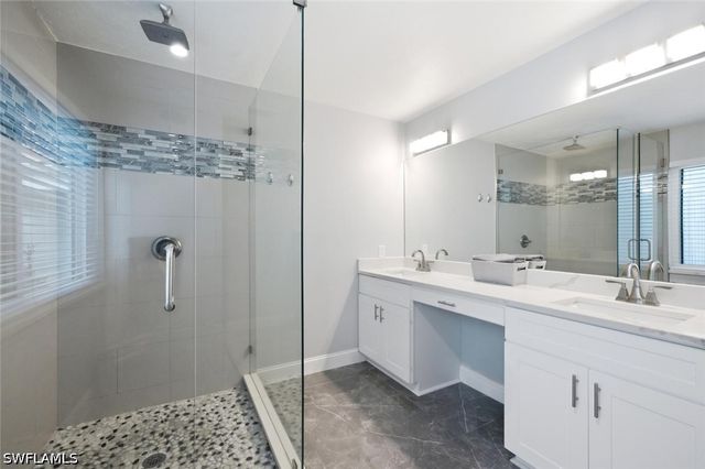 756 Reef Point CIR, Naples, FL 34108