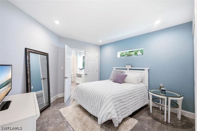 756 Reef Point CIR, Naples, FL 34108