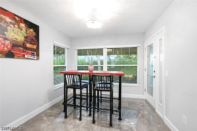 756 Reef Point CIR, Naples, FL 34108