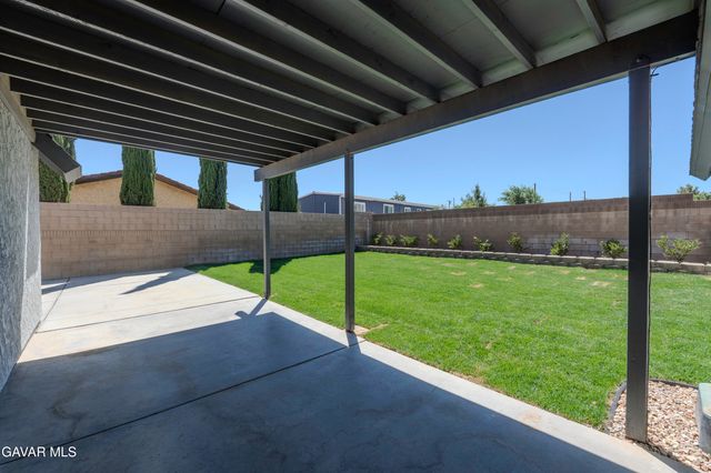 4718 Quartz Hill Road, Lancaster, CA 93536