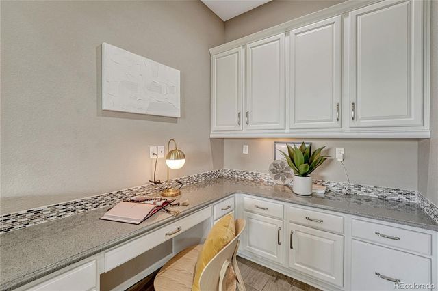 6677 S Catawba Way, Aurora, CO 80016