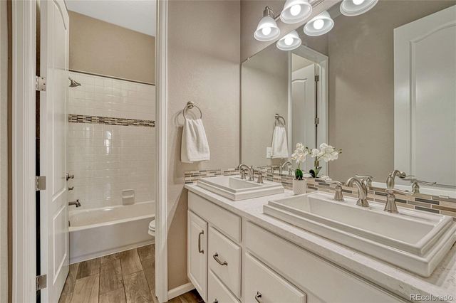 6677 S Catawba Way, Aurora, CO 80016