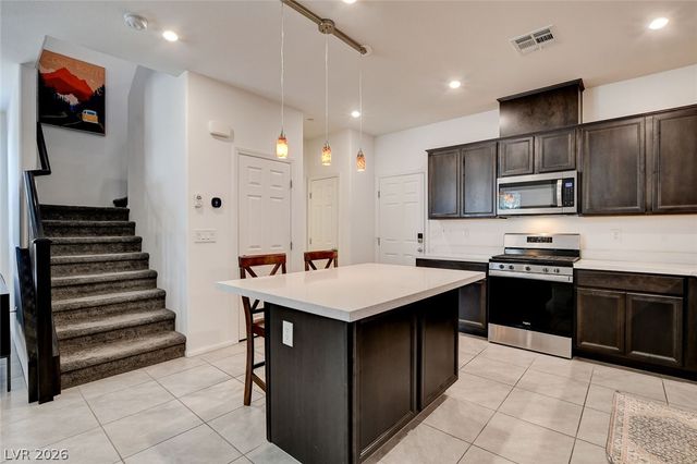 484 Filaree Place, Henderson, NV 89015