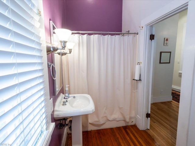 408 Court ST, Portsmouth, VA 23704