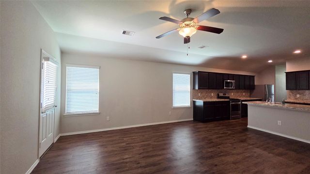 14097 Lake Crescent Drive, Conroe, TX 77384