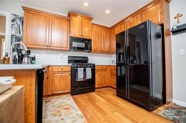 59 Creekside Bluff, Hiram, GA 30141