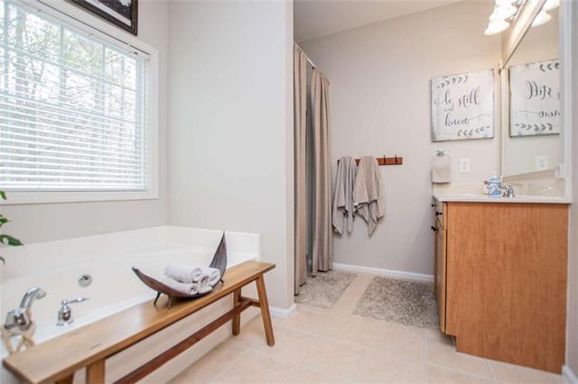 59 Creekside Bluff, Hiram, GA 30141