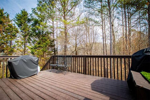 59 Creekside Bluff, Hiram, GA 30141