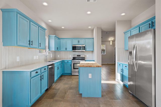 600 Bull Creek PKWY, Cedar Park, TX 78613