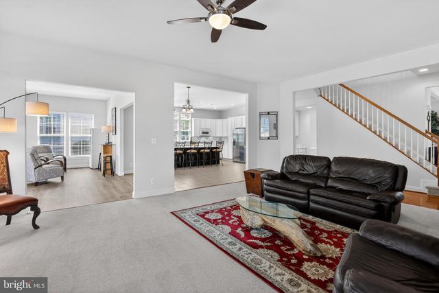 7153 COMRIE CT, Warrenton, VA 20187
