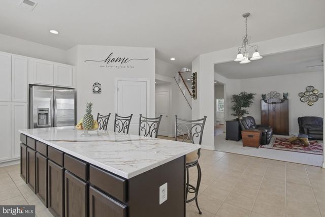 7153 COMRIE CT, Warrenton, VA 20187